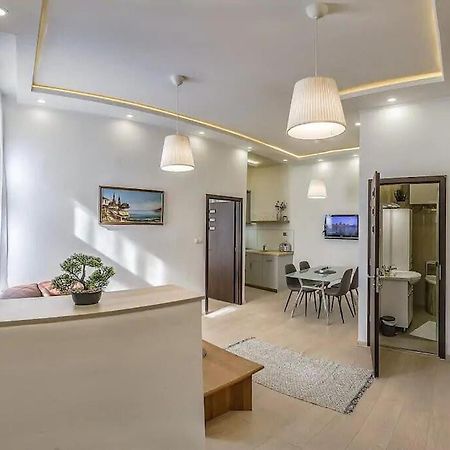 Szechenyi Renovated 2Br At Danube River Budapeste Exterior foto