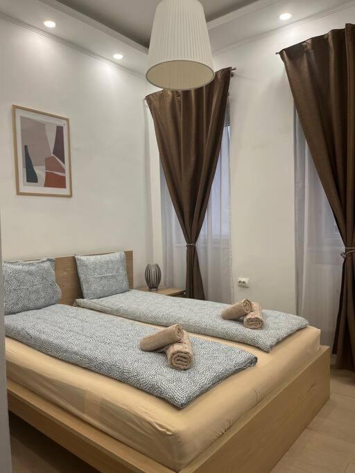 Szechenyi Renovated 2Br At Danube River Budapeste Exterior foto